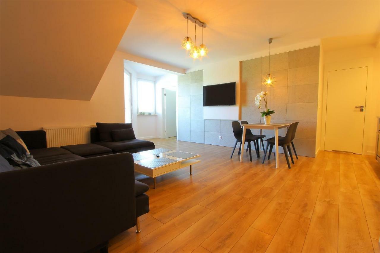 Baltic Korona Apartamenty - E17 Darlowko Luaran gambar